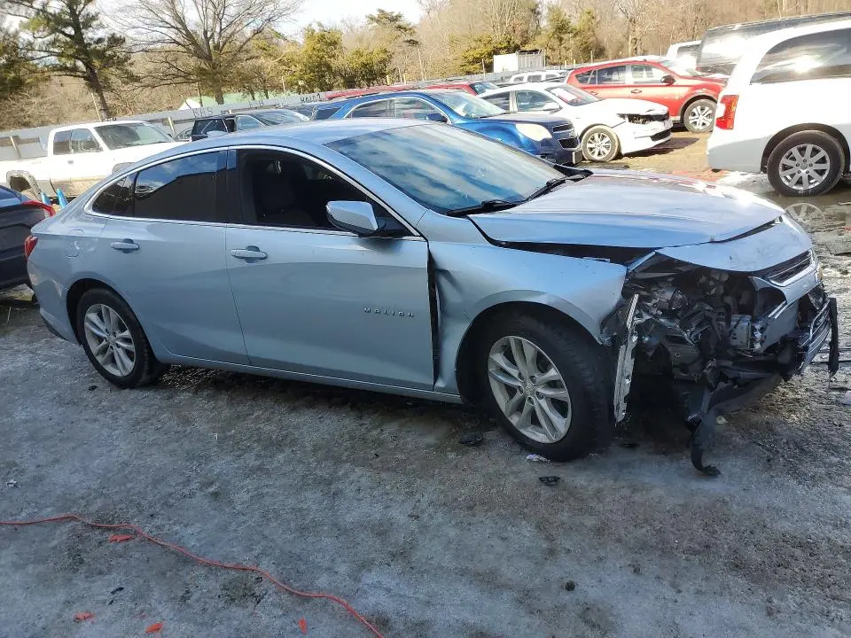 2017 CHEVROLET MALIBU LT  