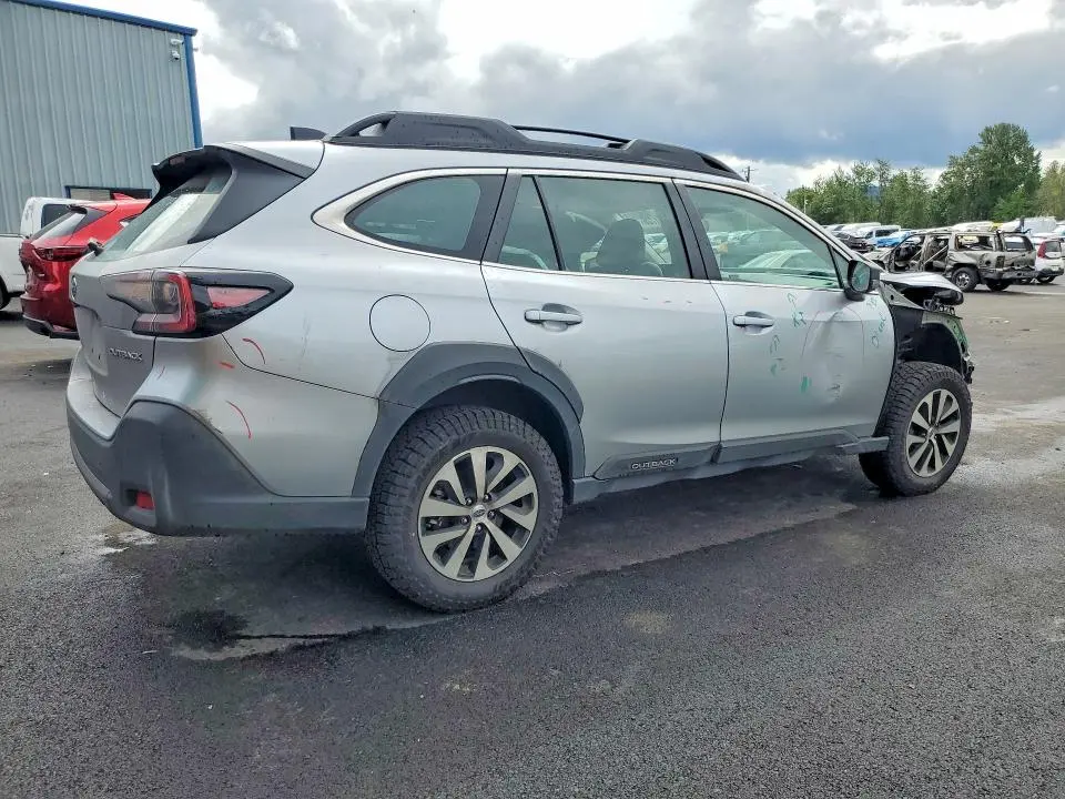 2025 SUBARU OUTBACK   