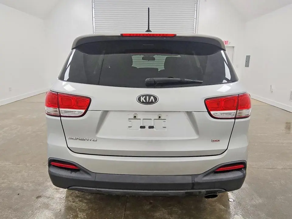 2016 KIA SORENTO L  