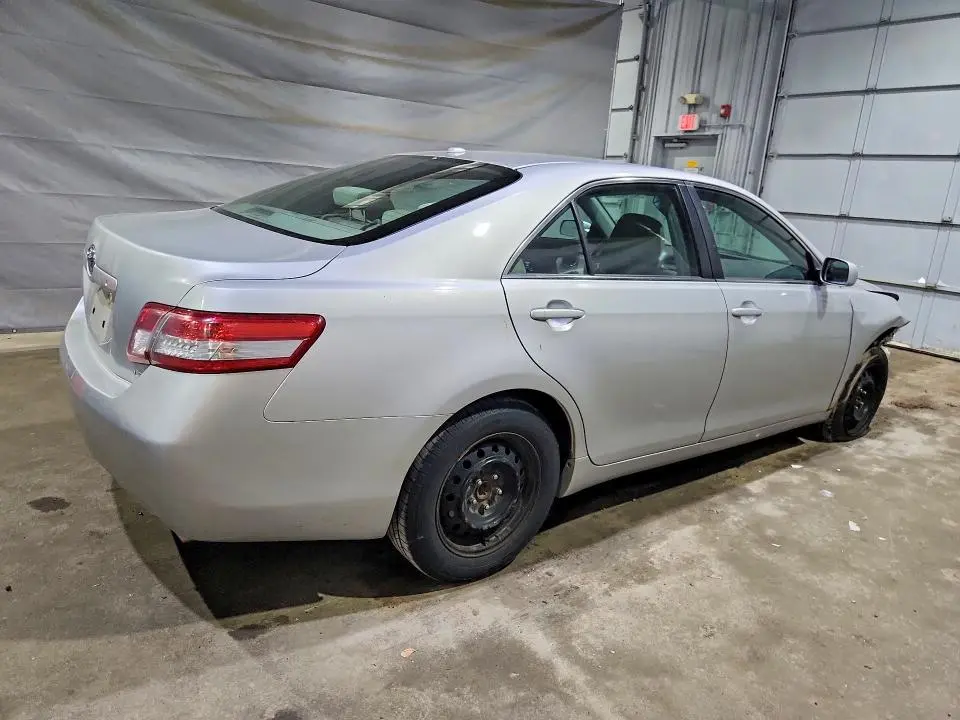2010 TOYOTA CAMRY   