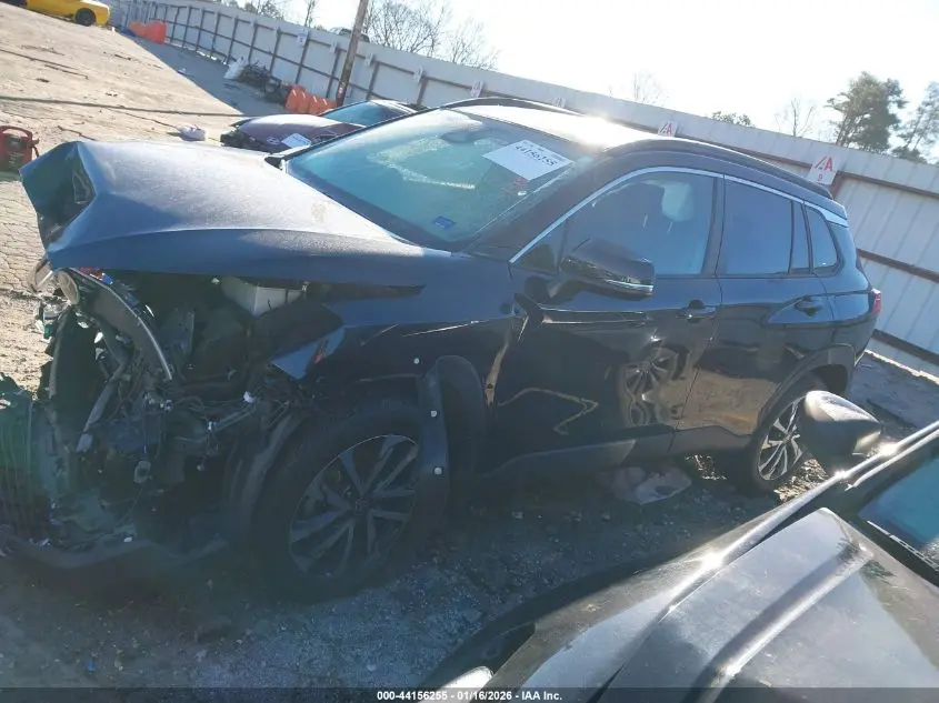 2024 TOYOTA COROLLA CROSS XLE