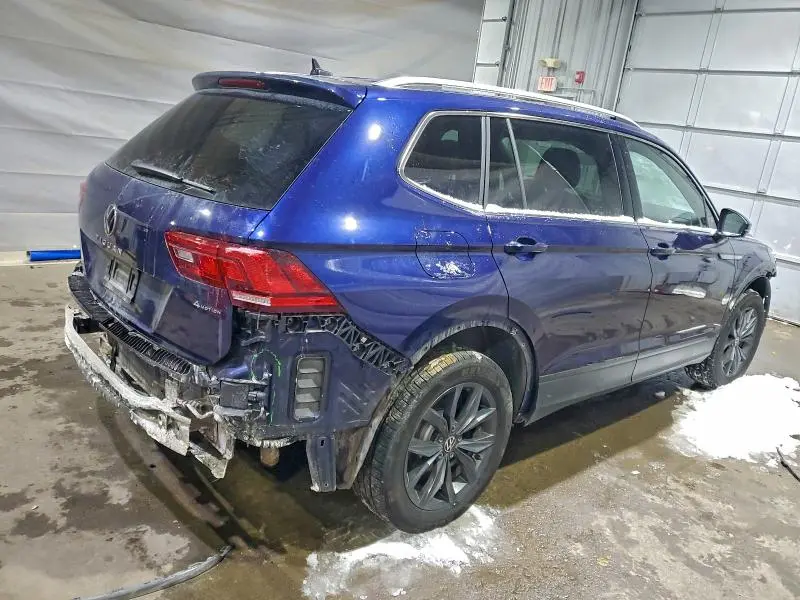 2022 VOLKSWAGEN TIGUAN SE  