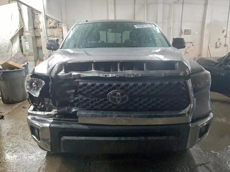 2018 TOYOTA TUNDRA DOUBLE CAB SR  