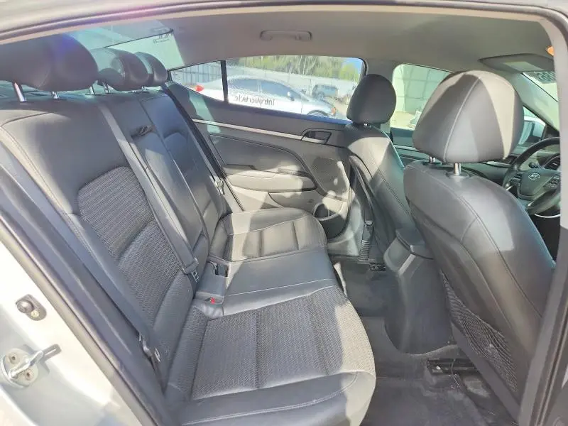 2017 HYUNDAI ELANTRA LIMITED  
