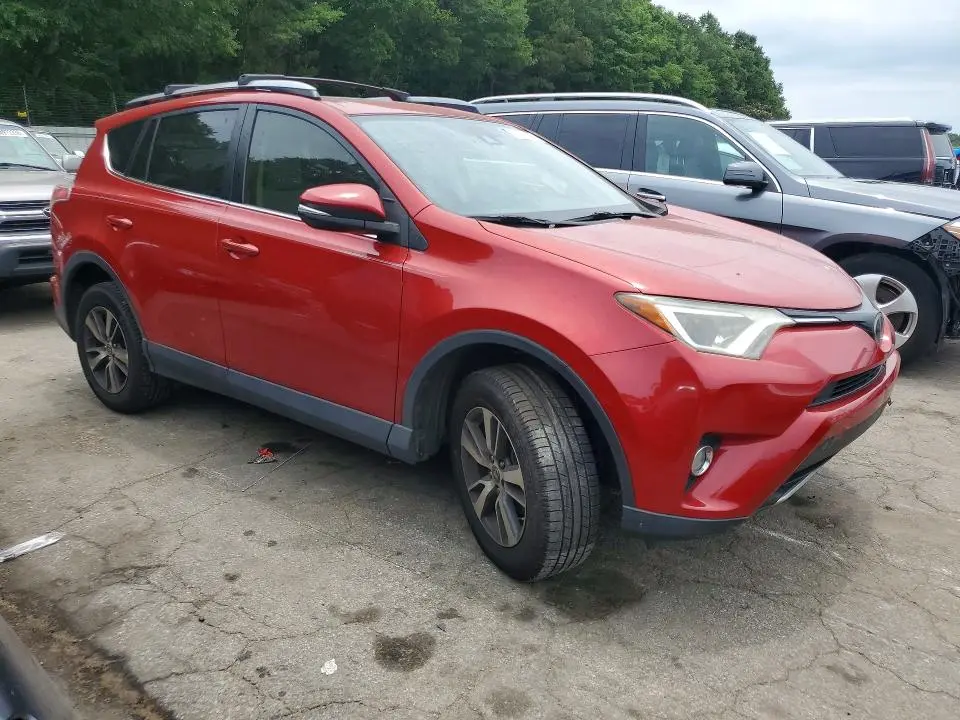 2017 TOYOTA RAV4 XLE  
