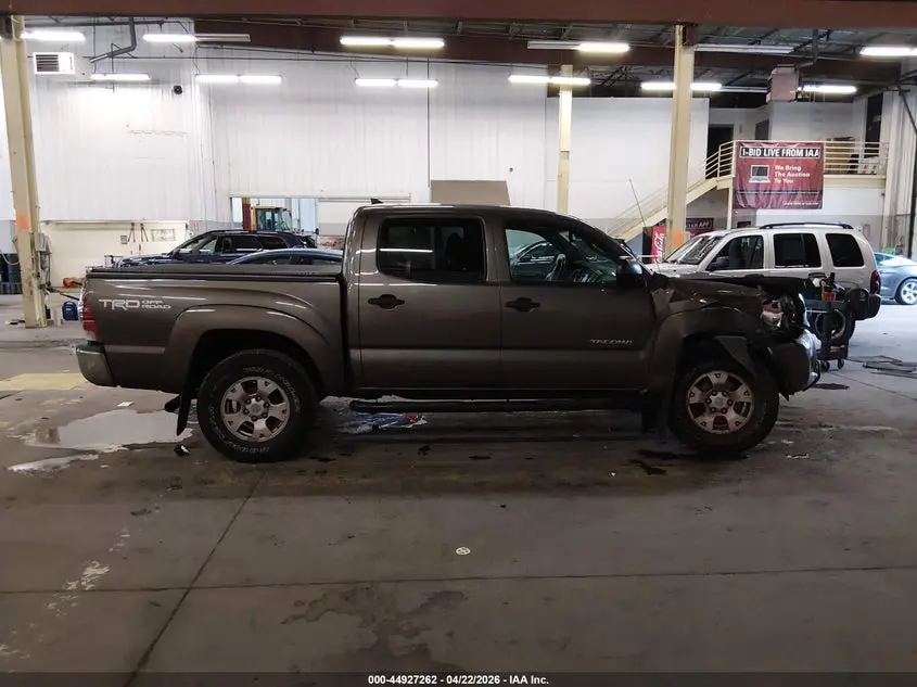 2013 TOYOTA TACOMA BASE V6