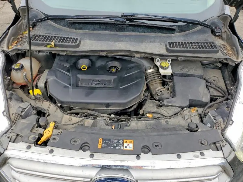 2017 FORD ESCAPE TITANIUM  