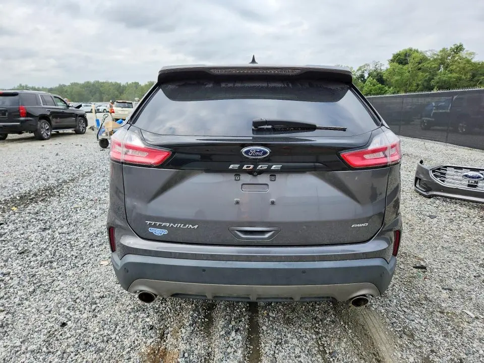 2022 FORD EDGE TITANIUM  