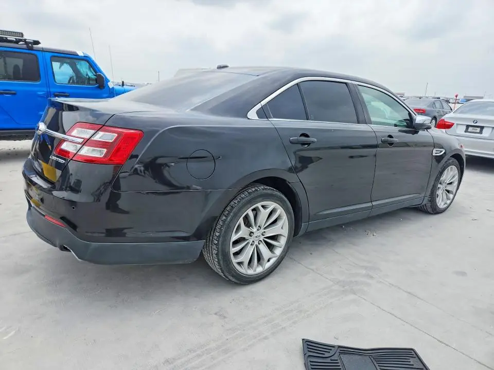 2013 FORD TAURUS LIMITED  