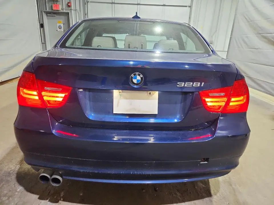 2011 BMW 328 XI SULEV  