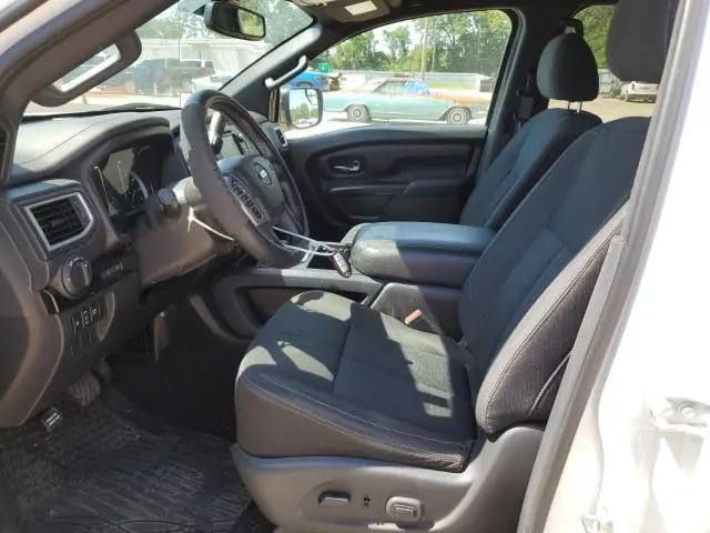 2019 NISSAN TITAN SV  