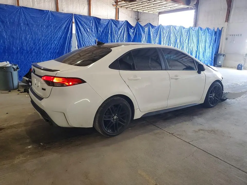 2022 TOYOTA COROLLA XSE  