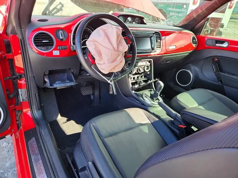 2015 VOLKSWAGEN BEETLE TDI  