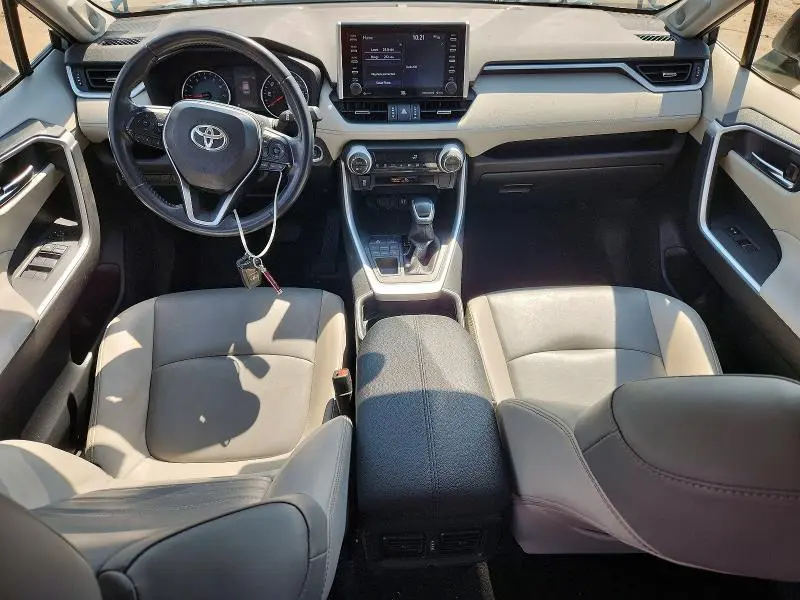 2019 TOYOTA RAV4 XLE PREMIUM  