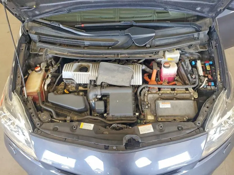 2015 TOYOTA PRIUS FIVE  