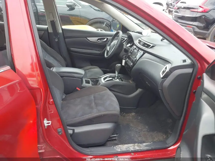 2015 NISSAN ROGUE S