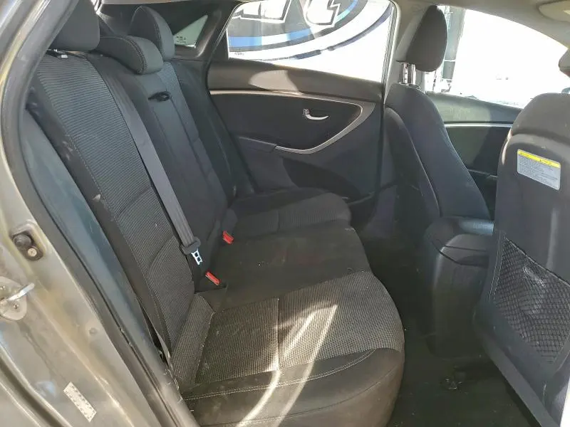 2017 HYUNDAI ELANTRA GT   