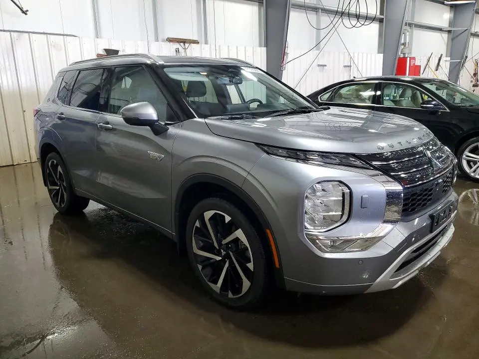 2023 MITSUBISHI OUTLANDER SEL  