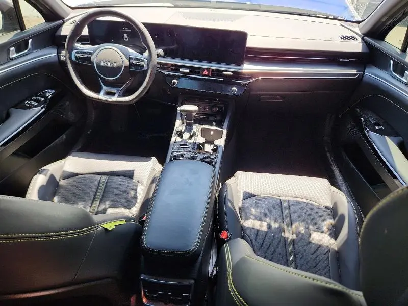 2025 KIA K5 GT  