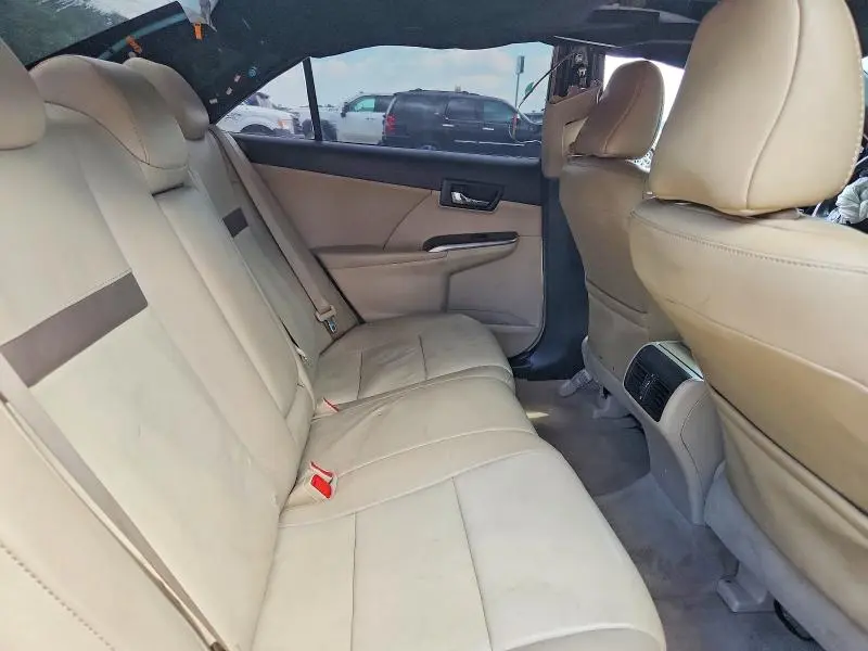 2012 TOYOTA CAMRY XLE V6  