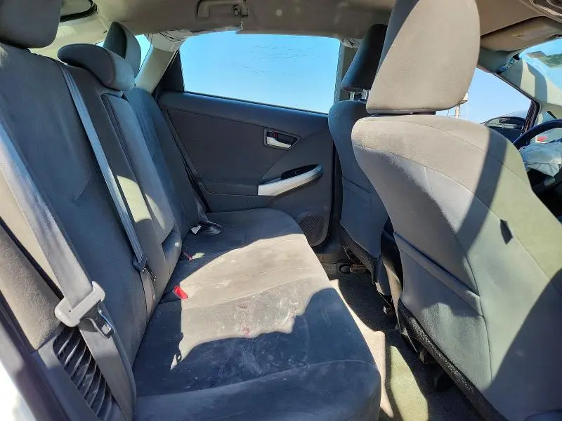 2014 TOYOTA PRIUS TWO  