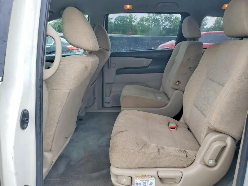 2011 HONDA ODYSSEY LX  