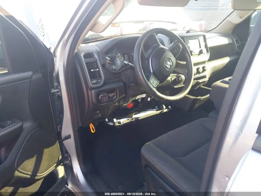 2019 RAM 1500 TRADESMAN  4X2 6'4 BOX