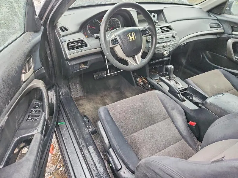 2010 HONDA ACCORD LX  