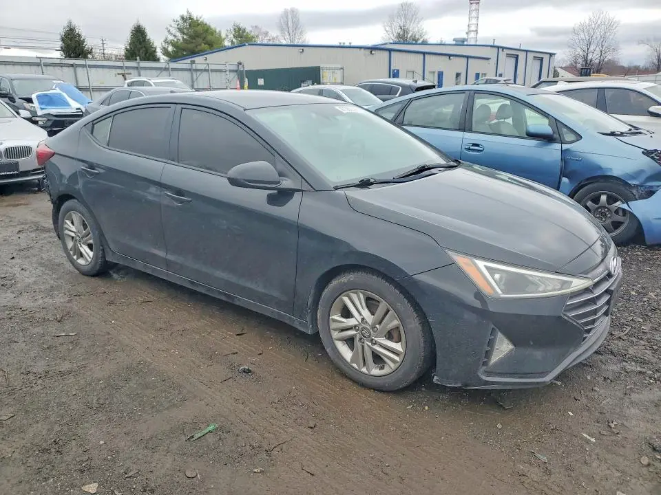 2019 HYUNDAI ELANTRA   