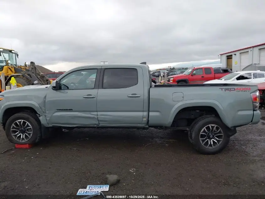 2022 TOYOTA TACOMA TRD SPORT
