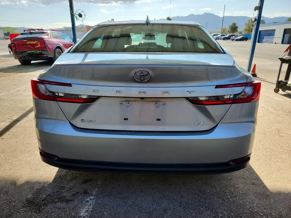 2025 TOYOTA CAMRY LE  