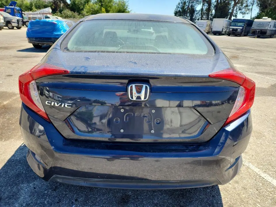2016 HONDA CIVIC LX  