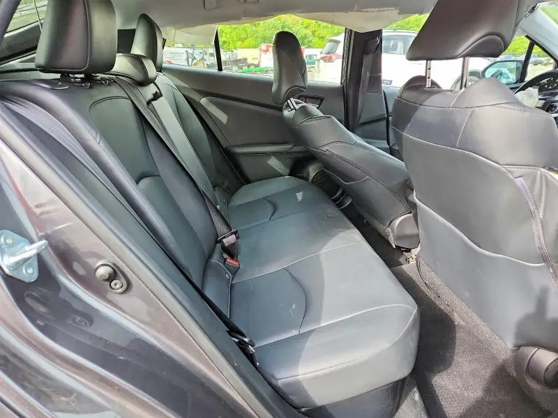 2017 TOYOTA PRIUS FOUR  
