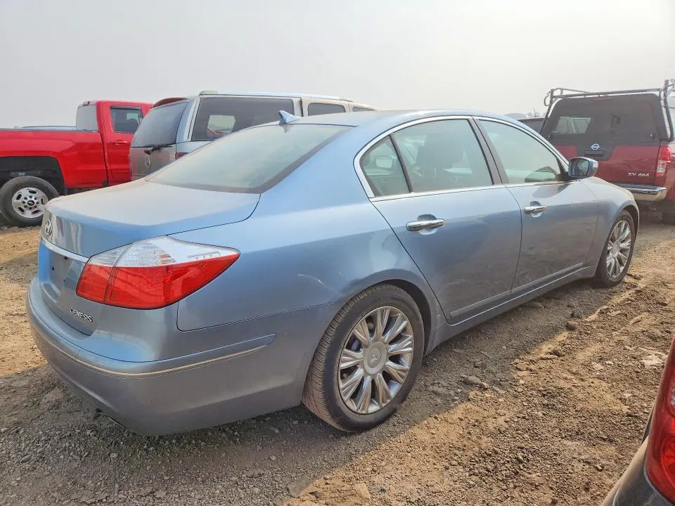 2010 HYUNDAI GENESIS 3.8L  