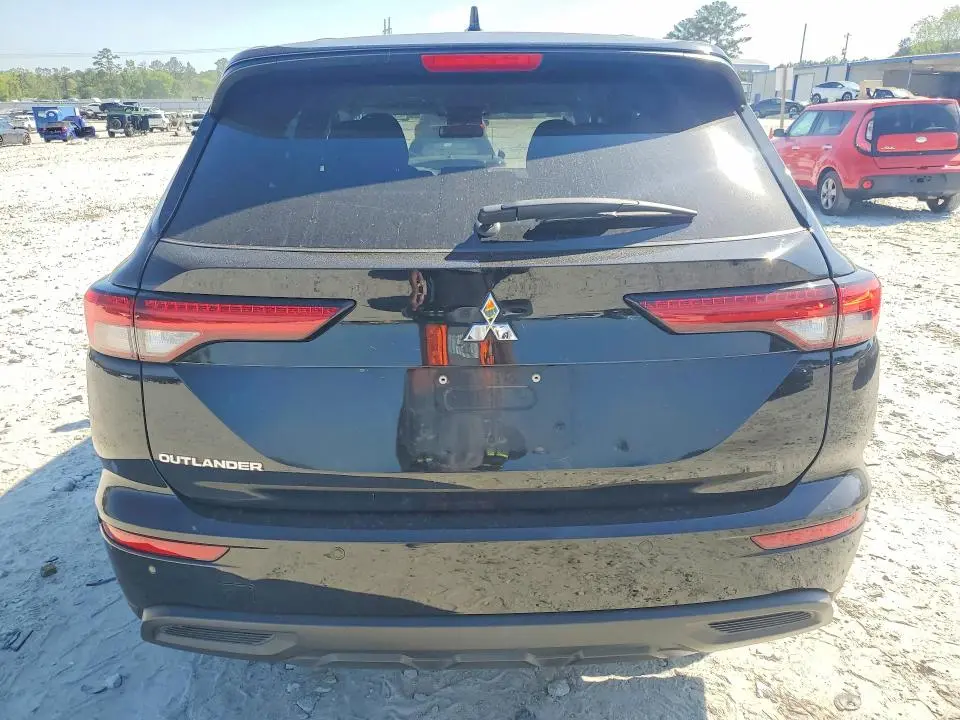 2022 MITSUBISHI OUTLANDER ES  
