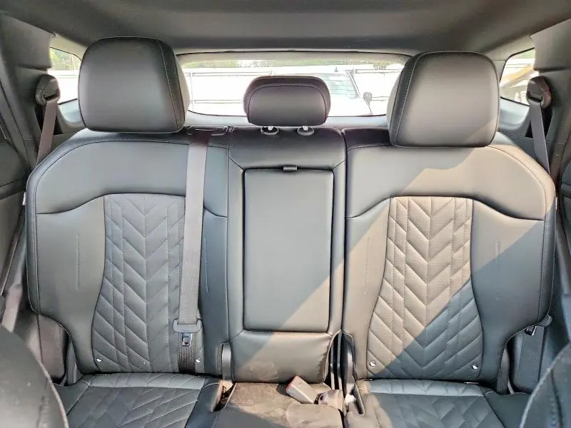 2025 KIA SPORTAGE X LINE  