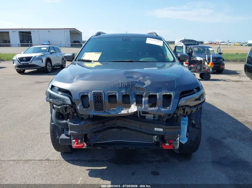 2019 JEEP CHEROKEE TRAILHAWK 4X4