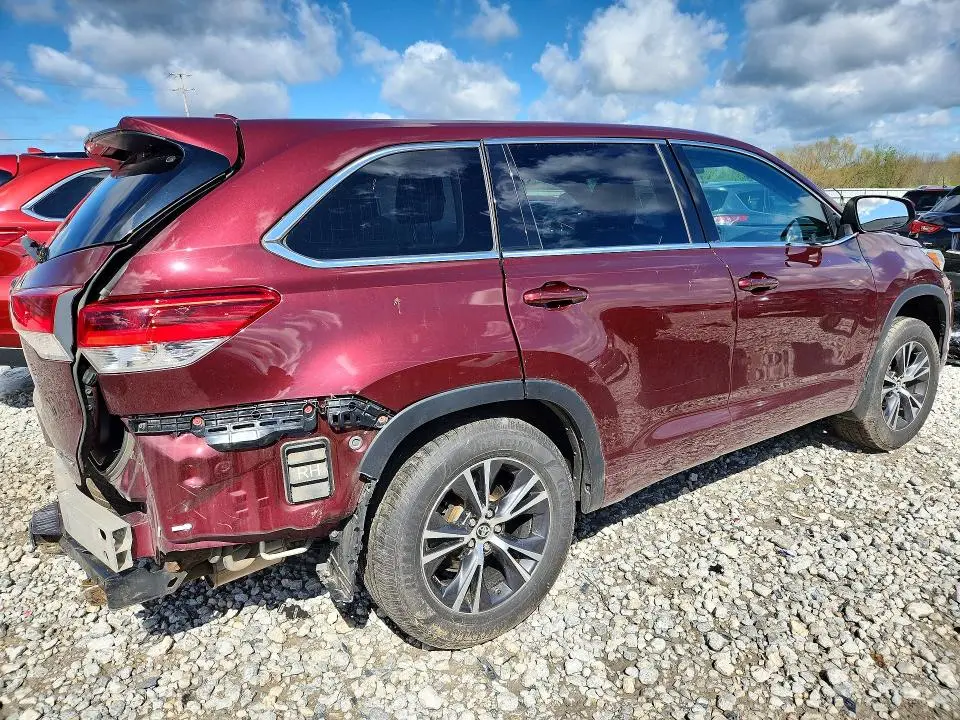 2018 TOYOTA HIGHLANDER LE PLUS  