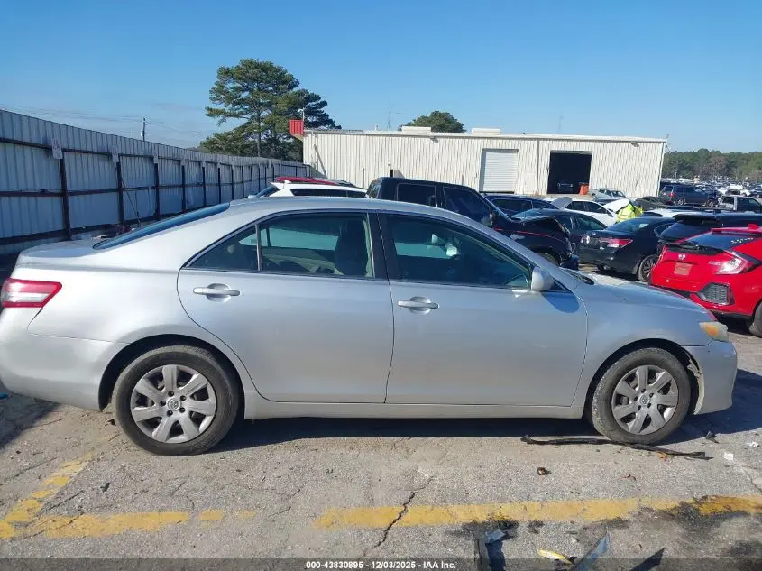 2011 TOYOTA CAMRY LE