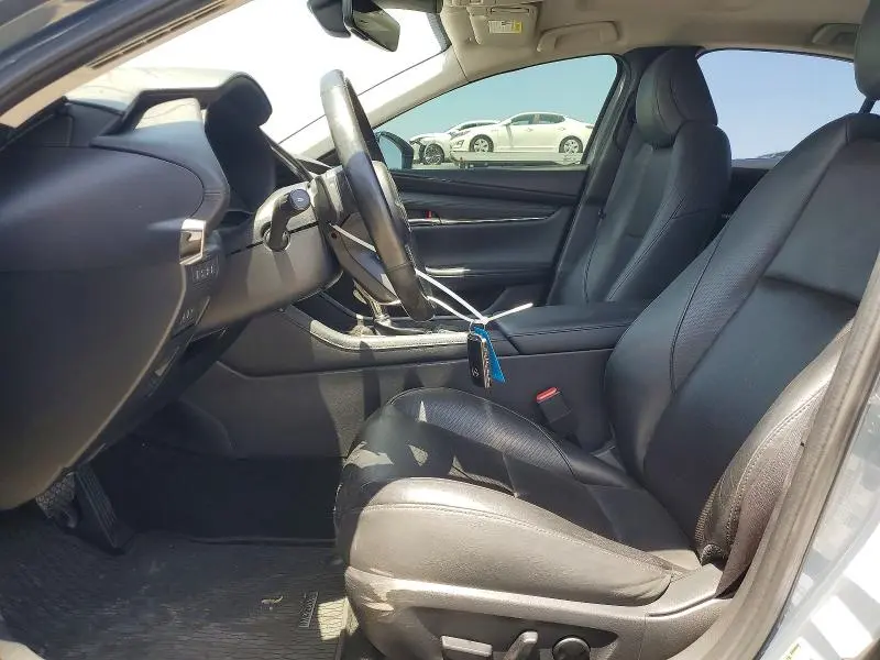 2022 MAZDA 3 PREMIUM PLUS  
