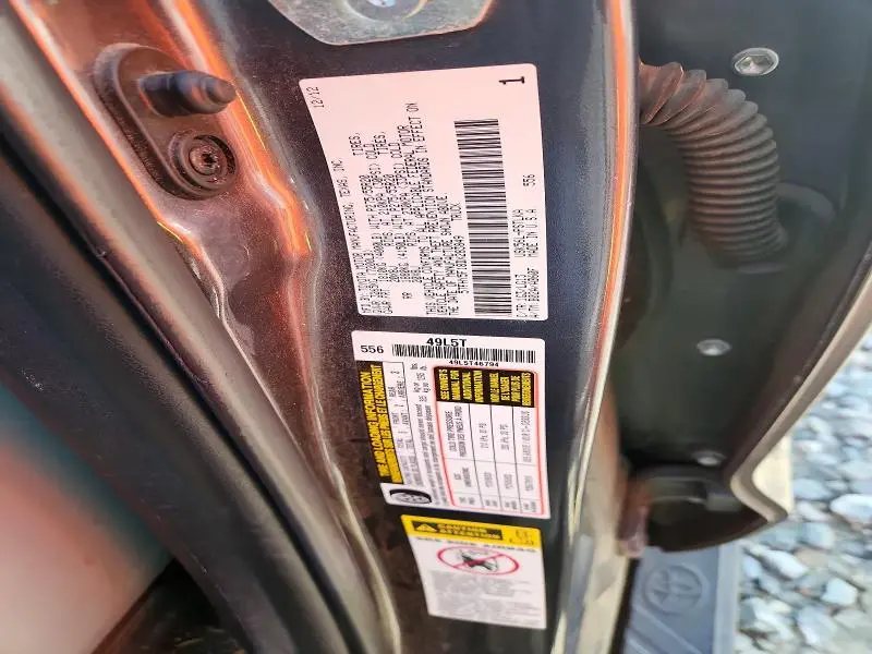 2013 TOYOTA TUNDRA PLATINUM  