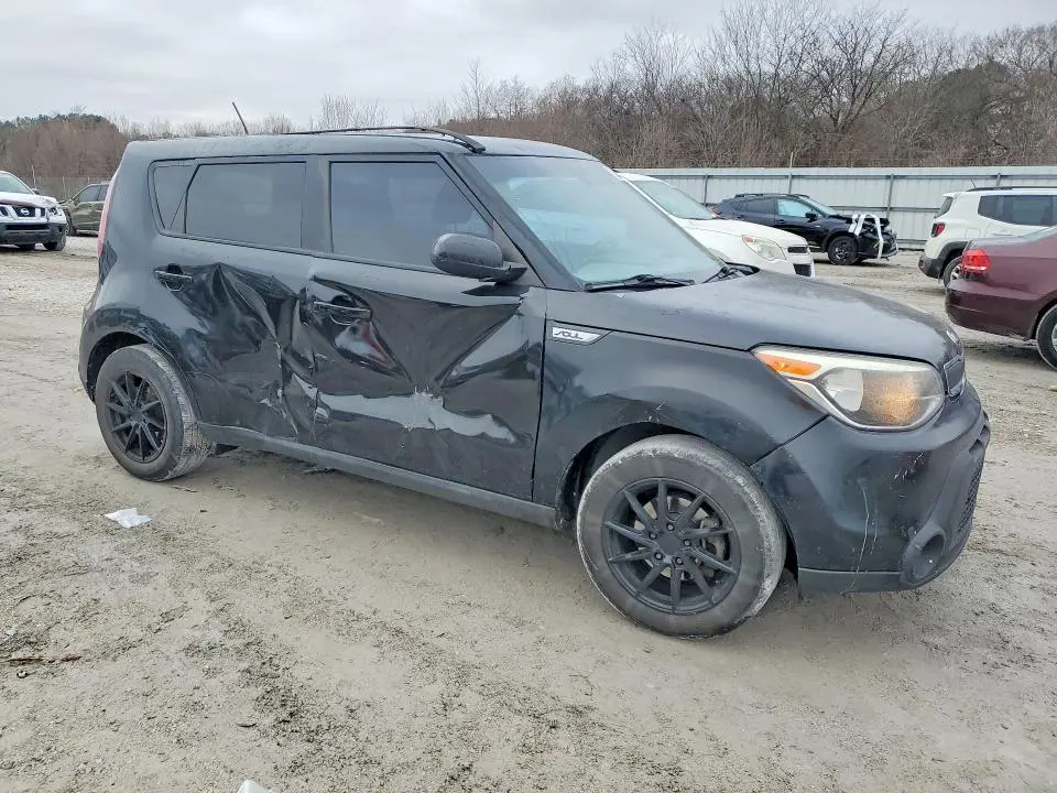 2016 KIA SOUL   