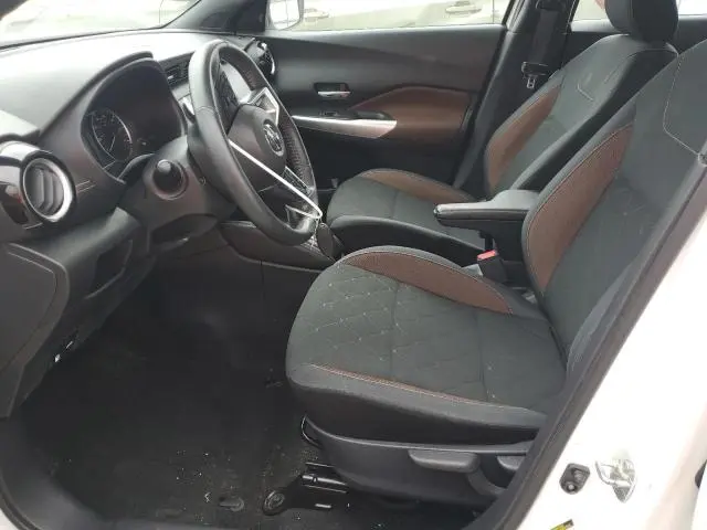 2020 NISSAN KICKS SR  