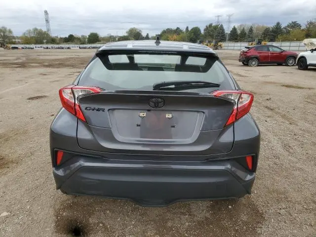 2022 TOYOTA C-HR XLE  