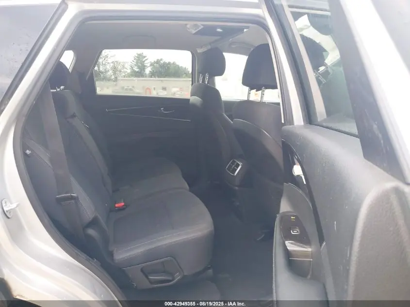 2018 KIA SORENTO 2.4L LX