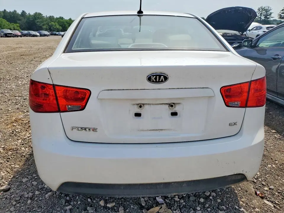 2011 KIA FORTE EX  