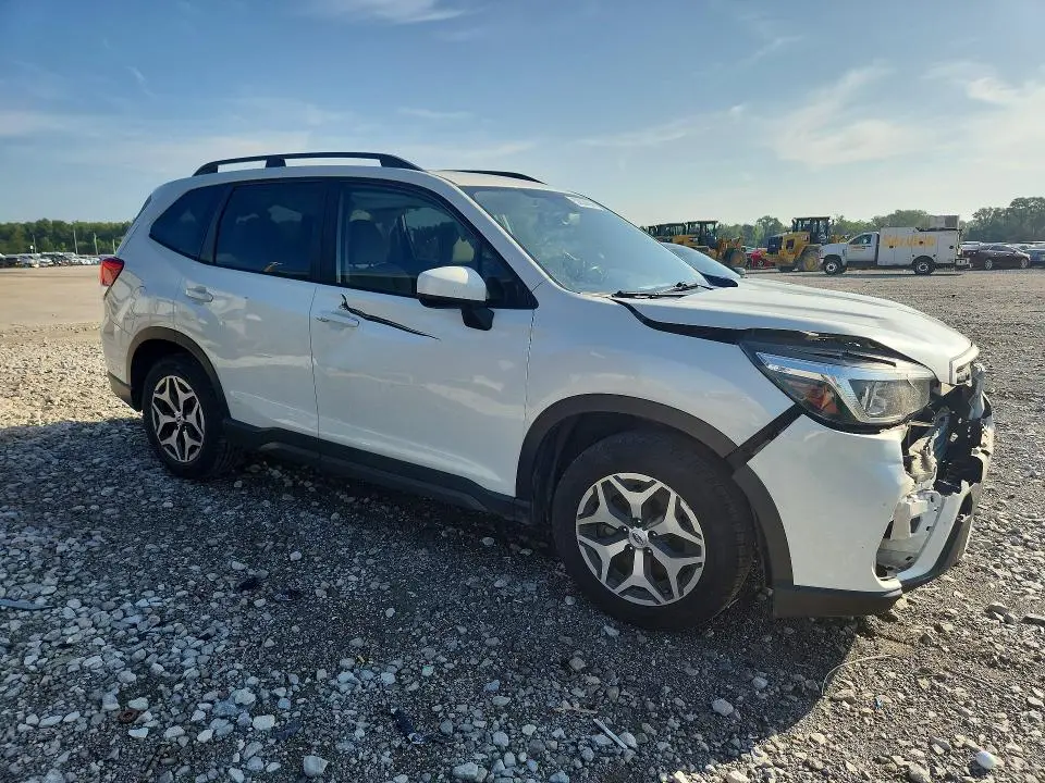 2019 SUBARU FORESTER PREMIUM  