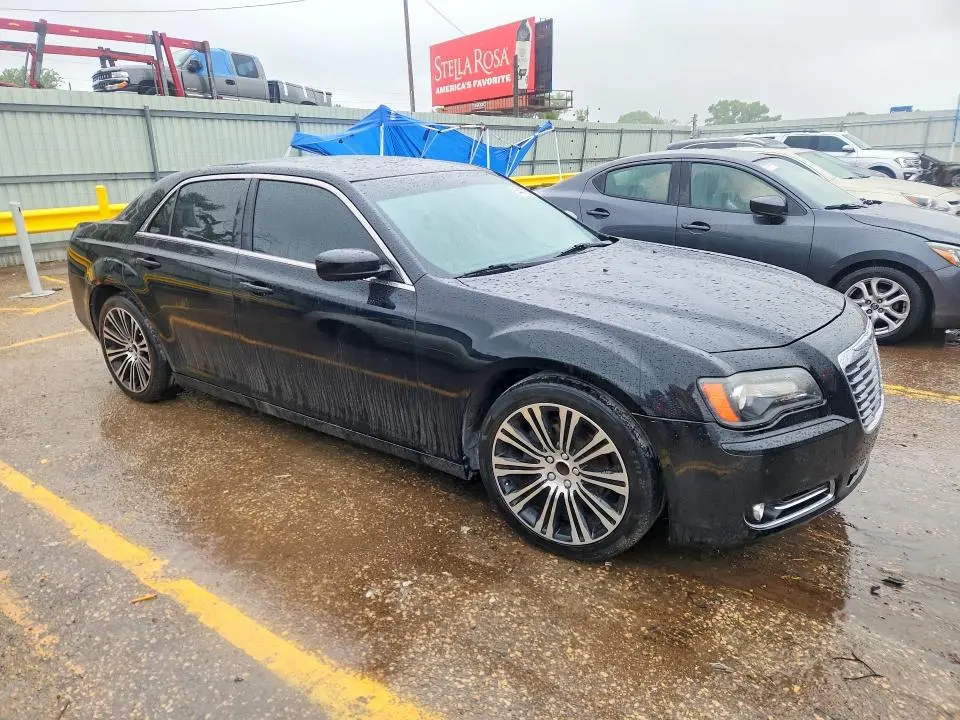 2013 CHRYSLER 300 S  