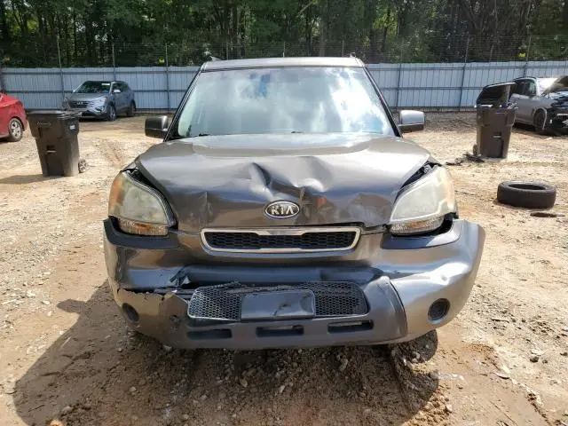 2011 KIA SOUL +  