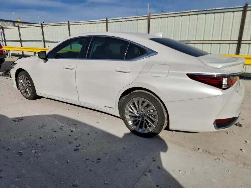 2021 LEXUS ES 300H ULTRA LUXURY  